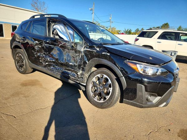 2021 SUBARU CROSSTREK Premium+ES — Passenger 3/4