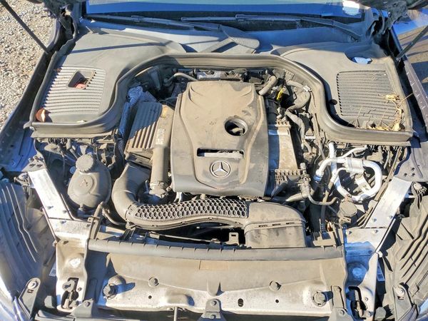 2019 MERCEDES-BENZ GLC-CLASS GLC 300-4M — Engine bay