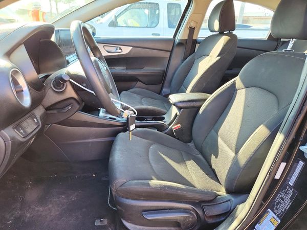 2024 KIA FORTE LX, LXS — DENT