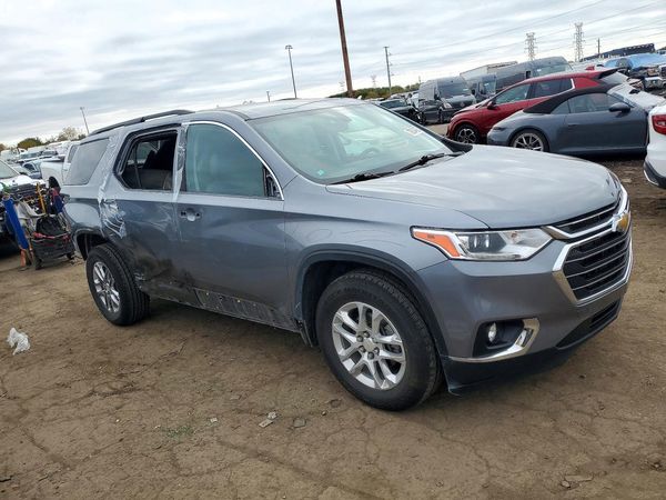 2020 CHEVROLET TRAVERSE LT — Passenger 3/4