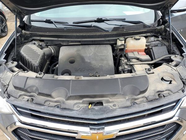 2020 CHEVROLET TRAVERSE LT — Engine bay