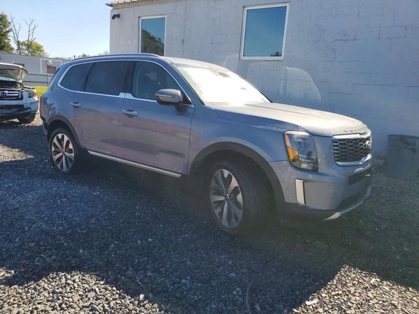 2020 KIA TELLURIDE S — Passenger 3/4
