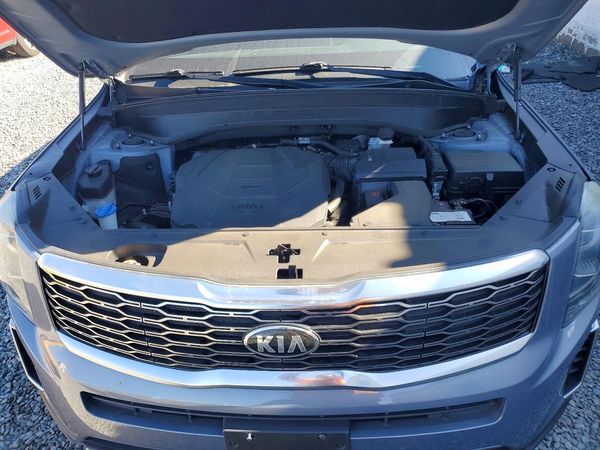 2020 KIA TELLURIDE S — Engine bay