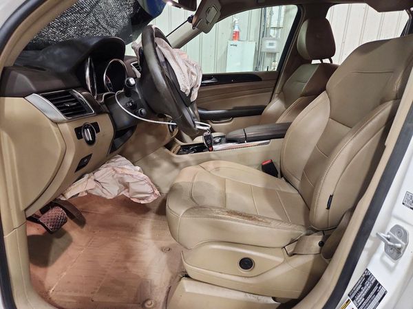 2015 MERCEDES-BENZ ML ML350 — DENT