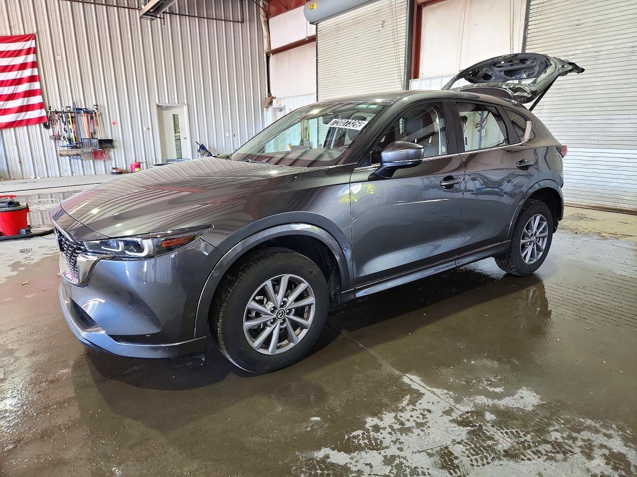 2025 MAZDA CX-5 Preferred — Front 3/4