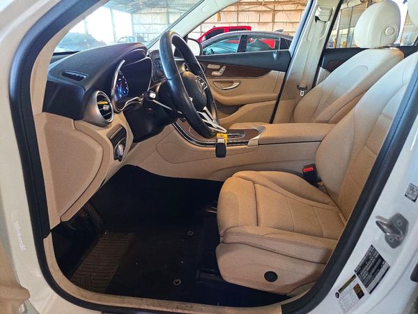 2020 MERCEDES-BENZ GLC GLC300 — DENT