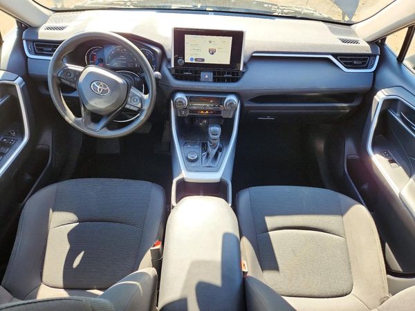 2023 TOYOTA RAV4 LE — CKPT