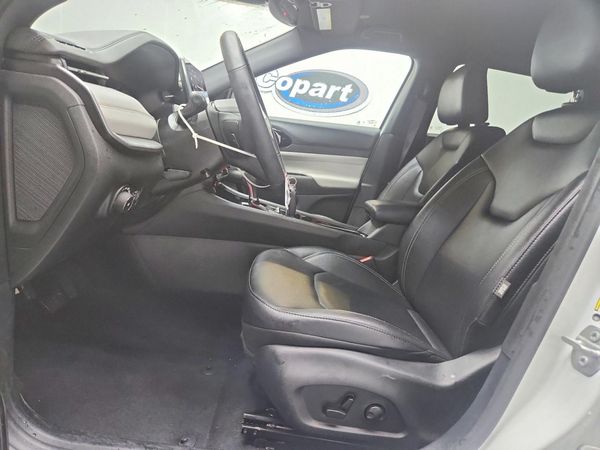 2025 JEEP COMPASS Limited — DENT