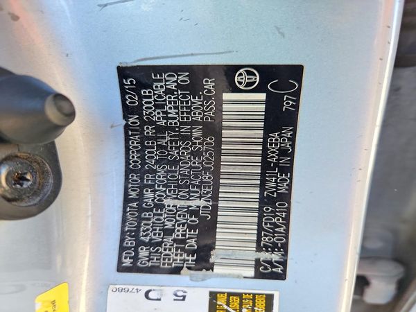 2015 TOYOTA PRIUS — VINS
