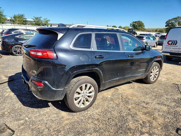 2017 JEEP CHEROKEE Overland — PSRA