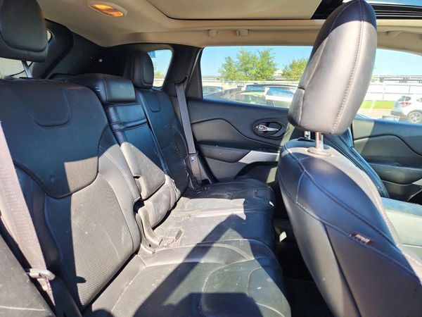 2017 JEEP CHEROKEE Overland — PSRS