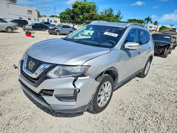 2019 NISSAN ROGUE — Front 3/4