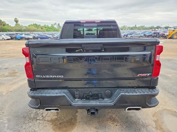 2023 CHEVROLET SILVERADO LT — DIRR