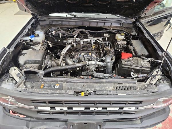 2026 FORD BRONCO Big Bend — Engine bay