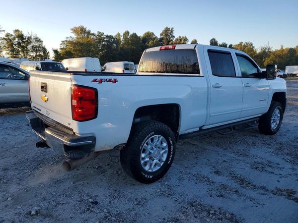 2018 CHEVROLET SILVERADO LT — PSRA