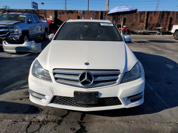 2013 MERCEDES-BENZ C C250 — DIRF