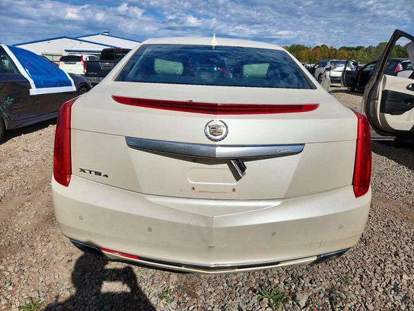 2013 CADILLAC XTS Premium — DIRR