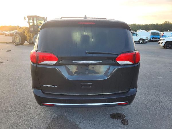 2017 CHRYSLER PACIFICA Touring L — DIRR