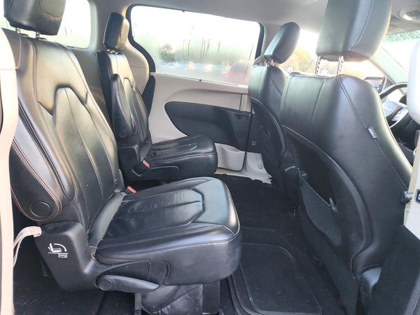 2017 CHRYSLER PACIFICA Touring L — PSRS