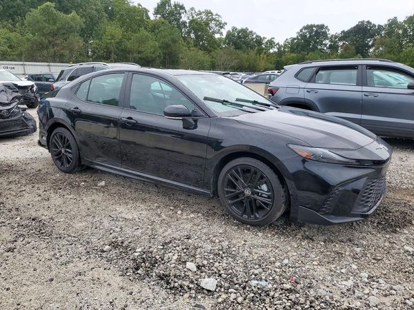 2026 TOYOTA CAMRY — Passenger 3/4