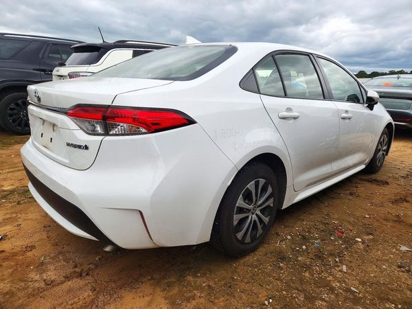 2022 TOYOTA COROLLA LE — PSRA