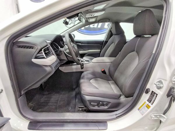 2023 TOYOTA CAMRY SOLA LE — DENT