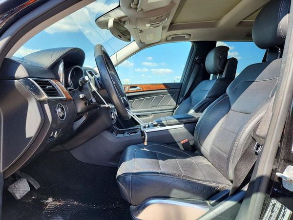 2014 MERCEDES-BENZ GL GL 550 4MATIC — DENT