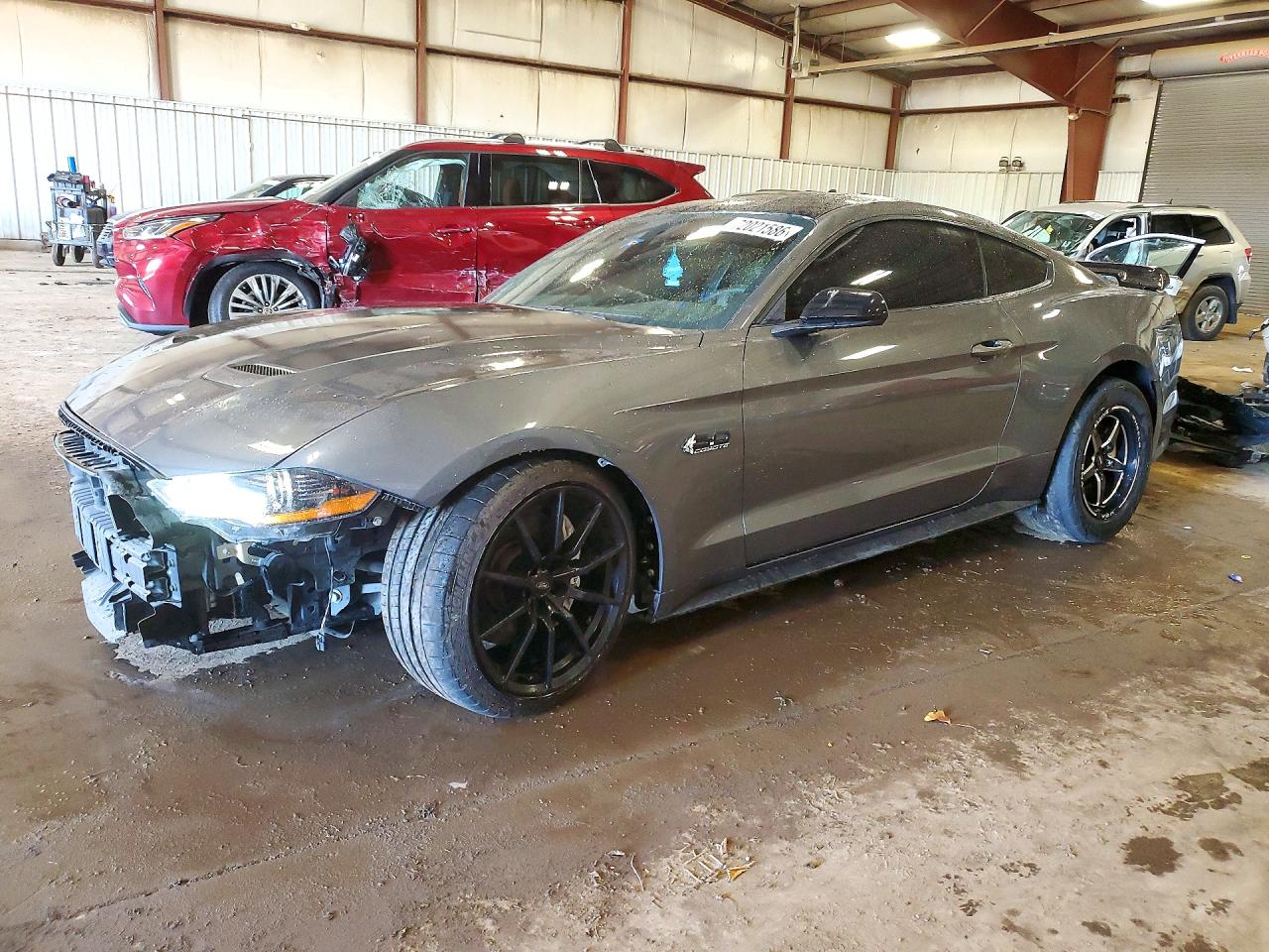 2021 FORD MUSTANG GT Coupe — Front 3/4