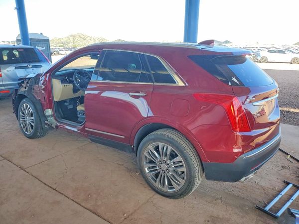 2017 CADILLAC XT5 Premium Luxury — DSRA