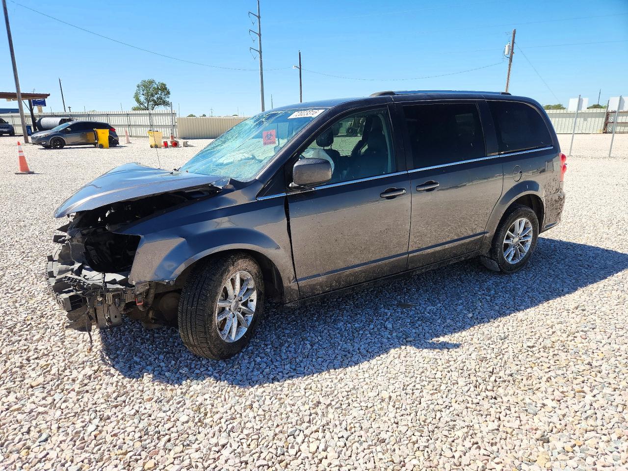 2020 DODGE CARAVAN SXT — Front 3/4