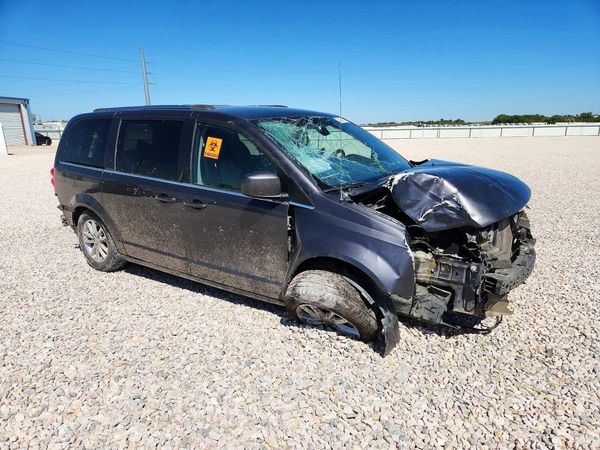 2020 DODGE CARAVAN SXT — Passenger 3/4