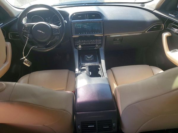 2020 JAGUAR F-PACE Premium — CKPT