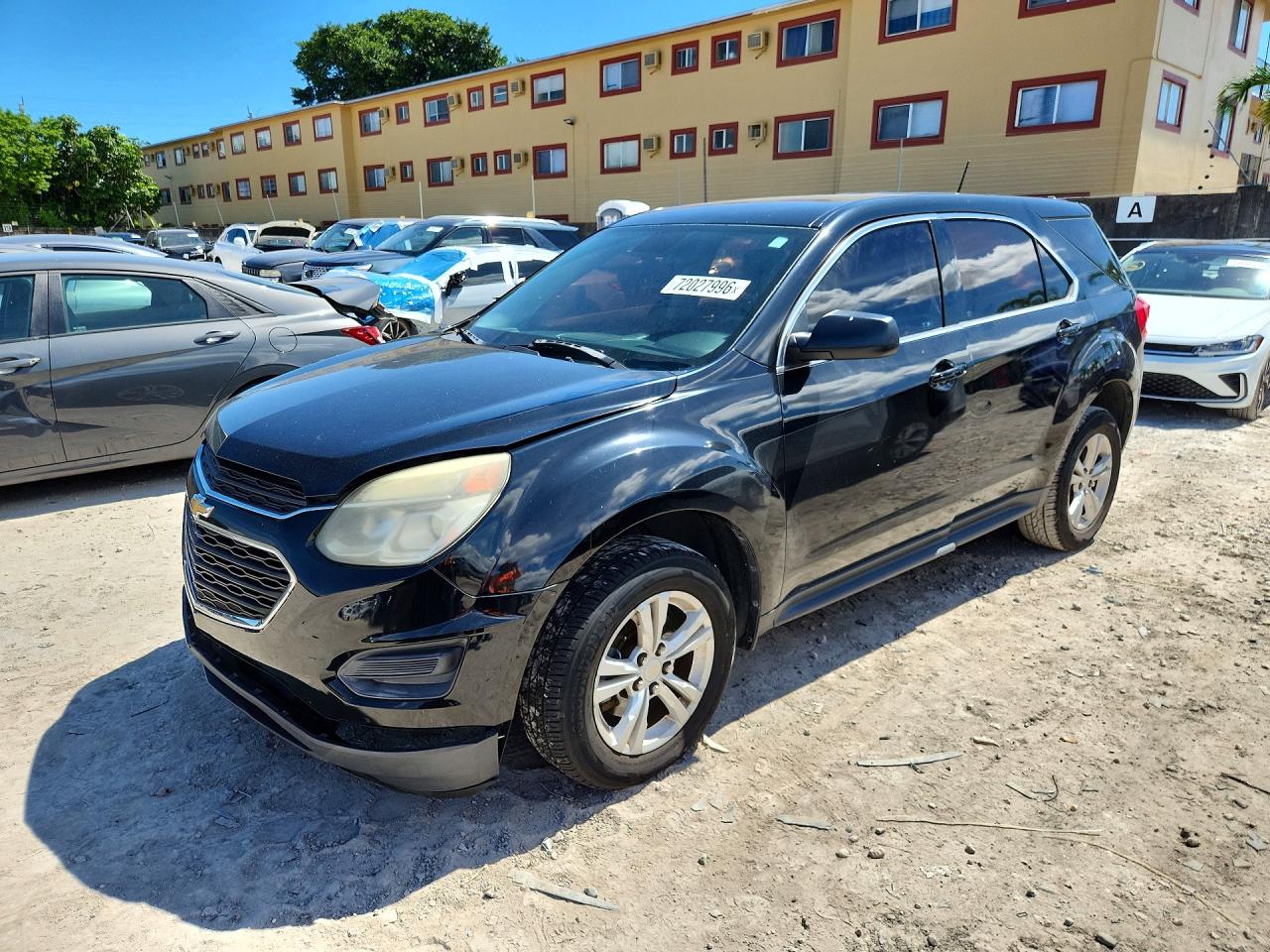 2016 CHEVROLET EQUINOX LS — Front 3/4