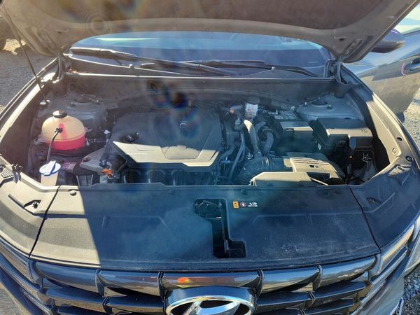 2024 HYUNDAI TUCSON SEL — Engine bay