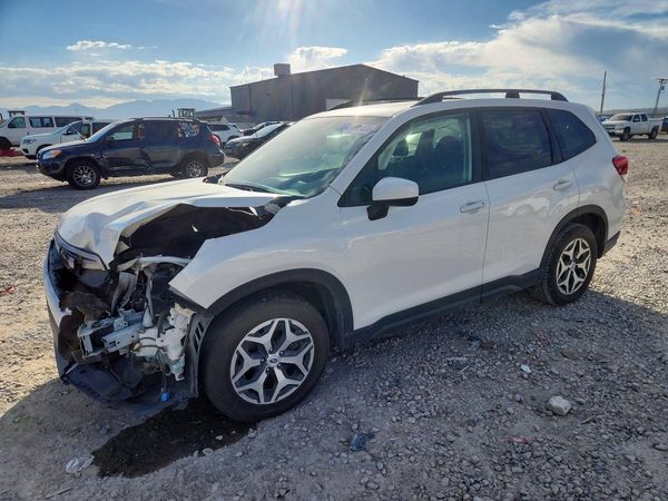 2021 SUBARU FORESTER — DSFA — Front 3/4