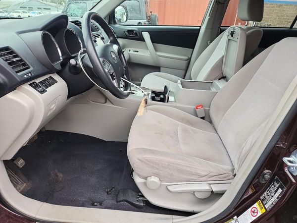 2013 TOYOTA HIGHLANDER Base/Hybrid — DENT