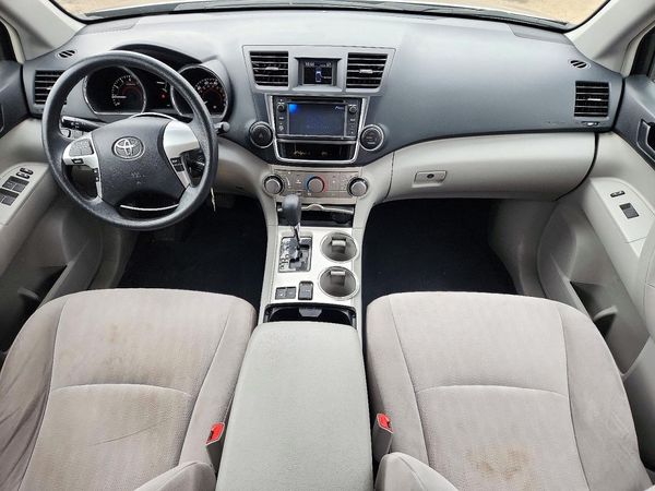 2013 TOYOTA HIGHLANDER Base/Hybrid — CKPT