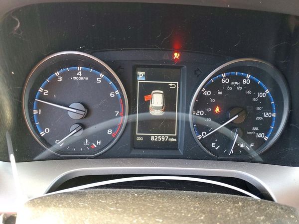2017 TOYOTA RAV4 XLE — ODOM