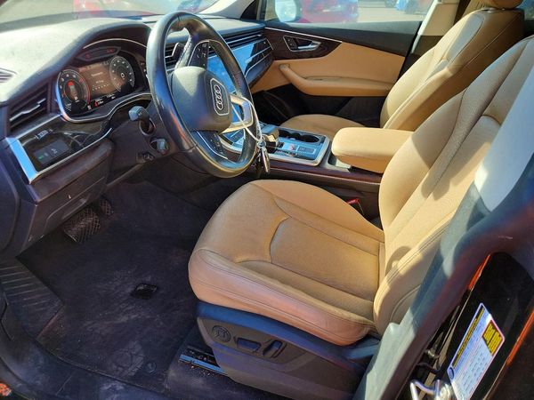 2019 AUDI Q8 quattro Premium Plus — DENT