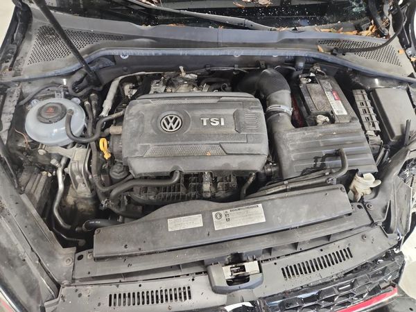 2019 VOLKSWAGEN GTI — Engine bay