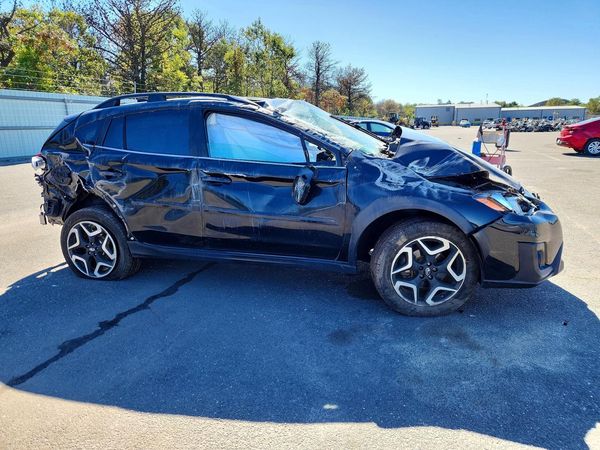 2019 SUBARU CROSSTREK Limited+ES+BSD+NAVI — Passenger 3/4