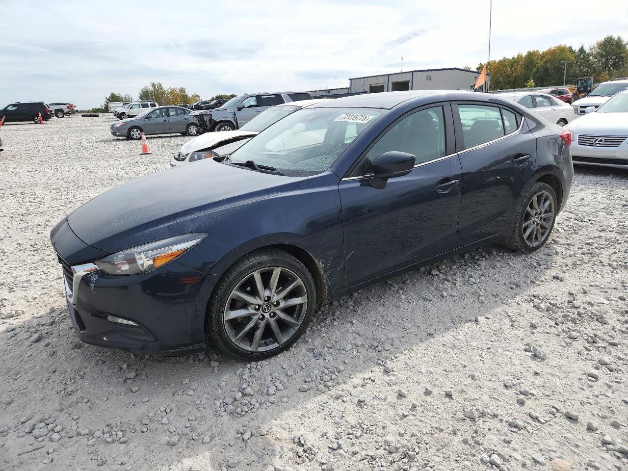 2018 MAZDA 3 Touring — Front 3/4