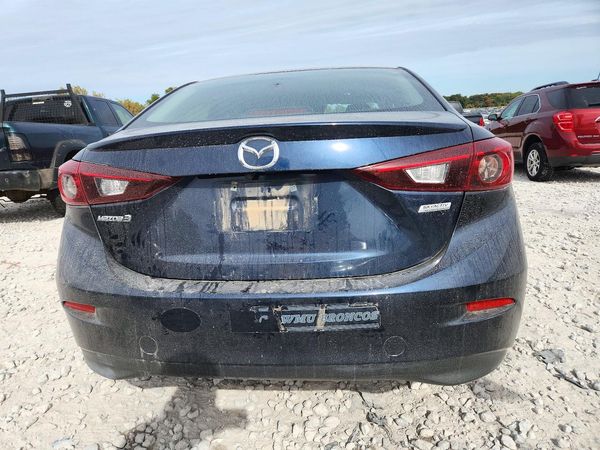 2018 MAZDA 3 Touring — DIRR