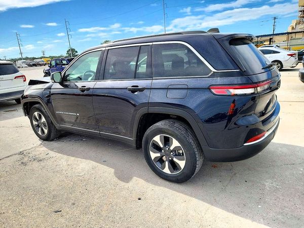 2024 JEEP CHEROKEE Limited 4XE — DSRA
