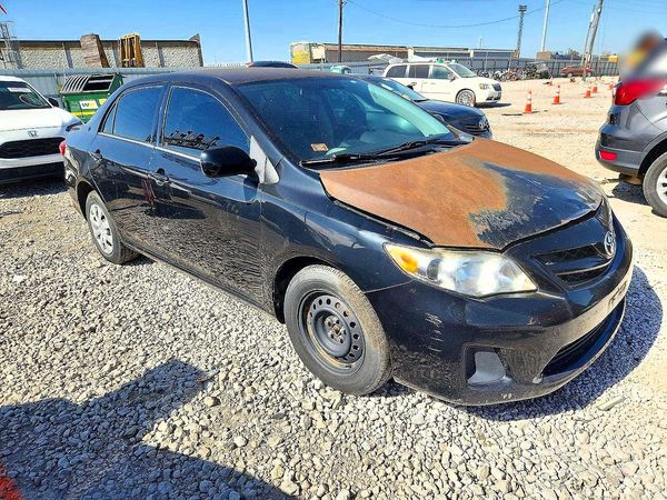 2012 TOYOTA COROLLA — Passenger 3/4