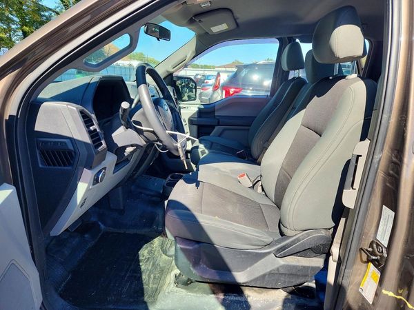 2017 FORD F150 SuperCab — DENT