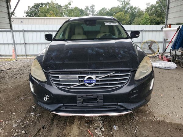 2015 VOLVO XC60 Platinum (non R design) — DIRF