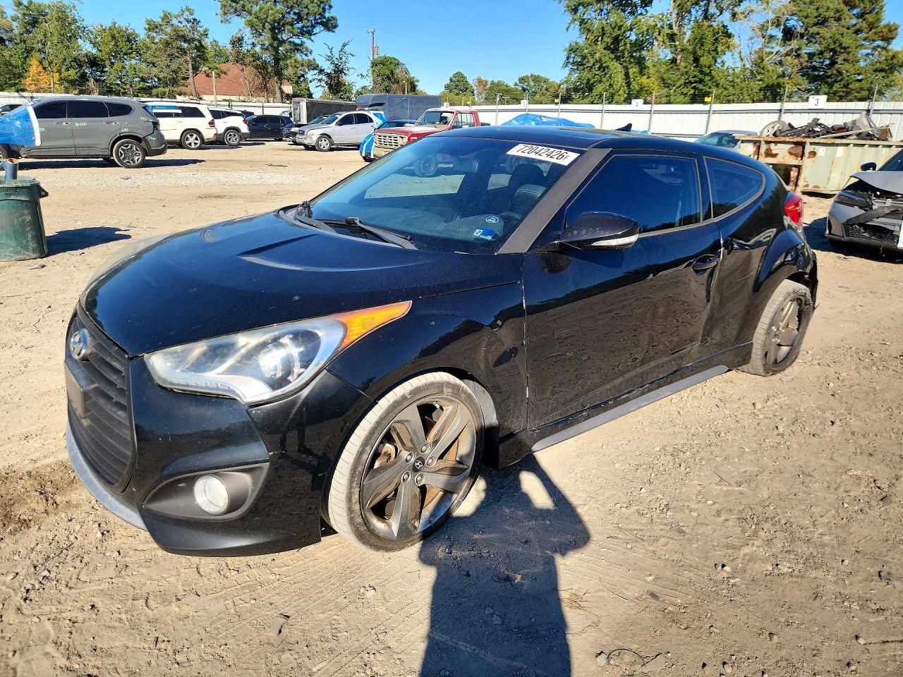 2013 HYUNDAI VELOSTER — Front 3/4