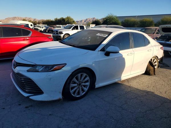 2018 TOYOTA CAMRY — DSFA — Front 3/4