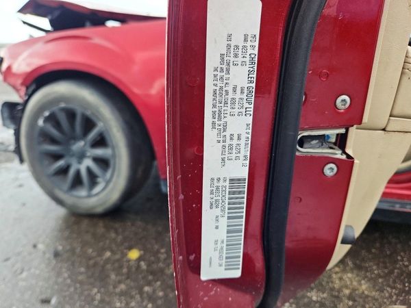 2012 CHRYSLER 300 300C/Limited — VINS